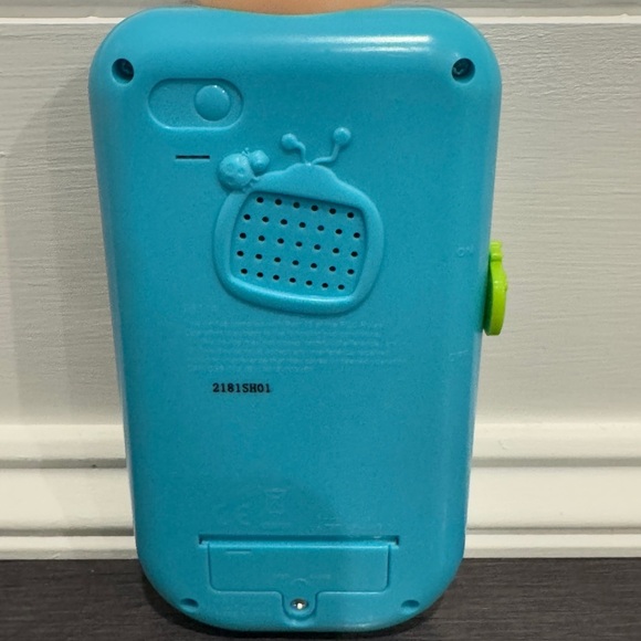 Cocomelon JJ Electronic Cellphone Learning Toy - Picture 2 of 2